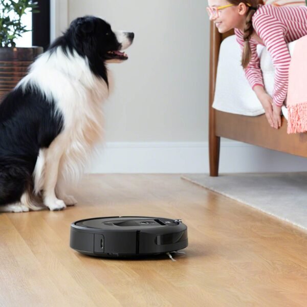Irobot Roomba i7+ i7558 Aspirateur Robot avec Base Autonettoyante